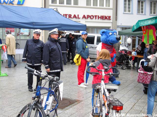 polizeiundkptnblaubr.jpg